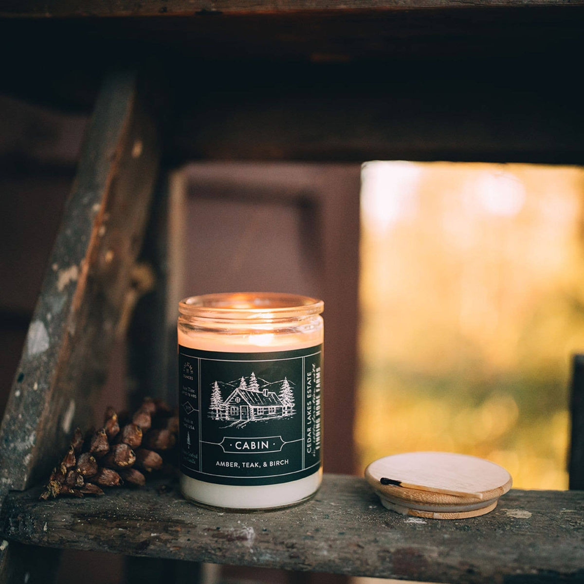 Soy Candle, Cabin, Woody Scent