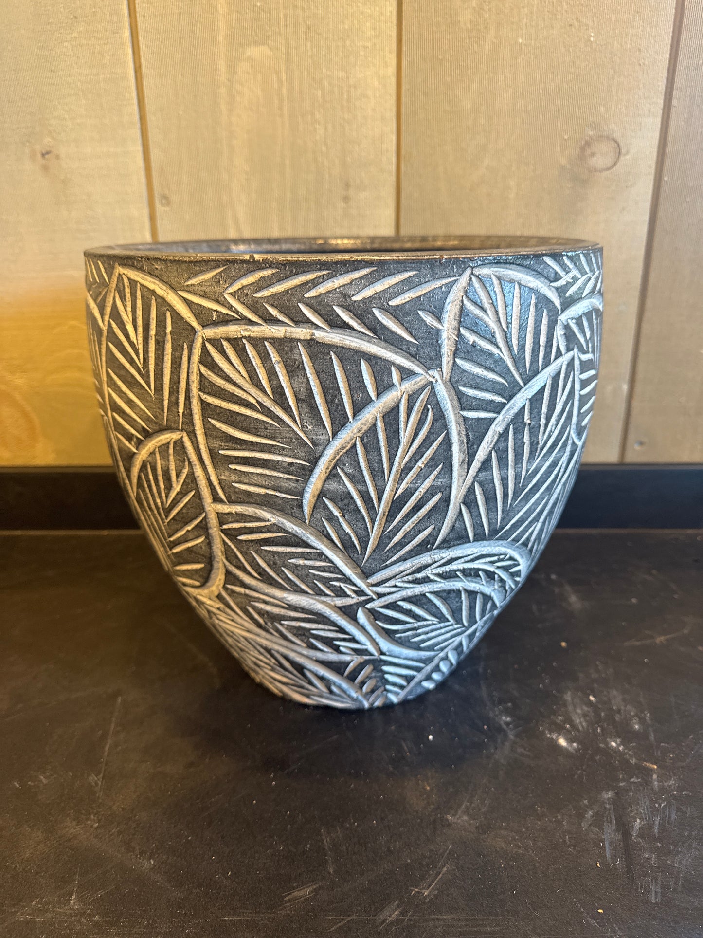 Large Leaf Pattern