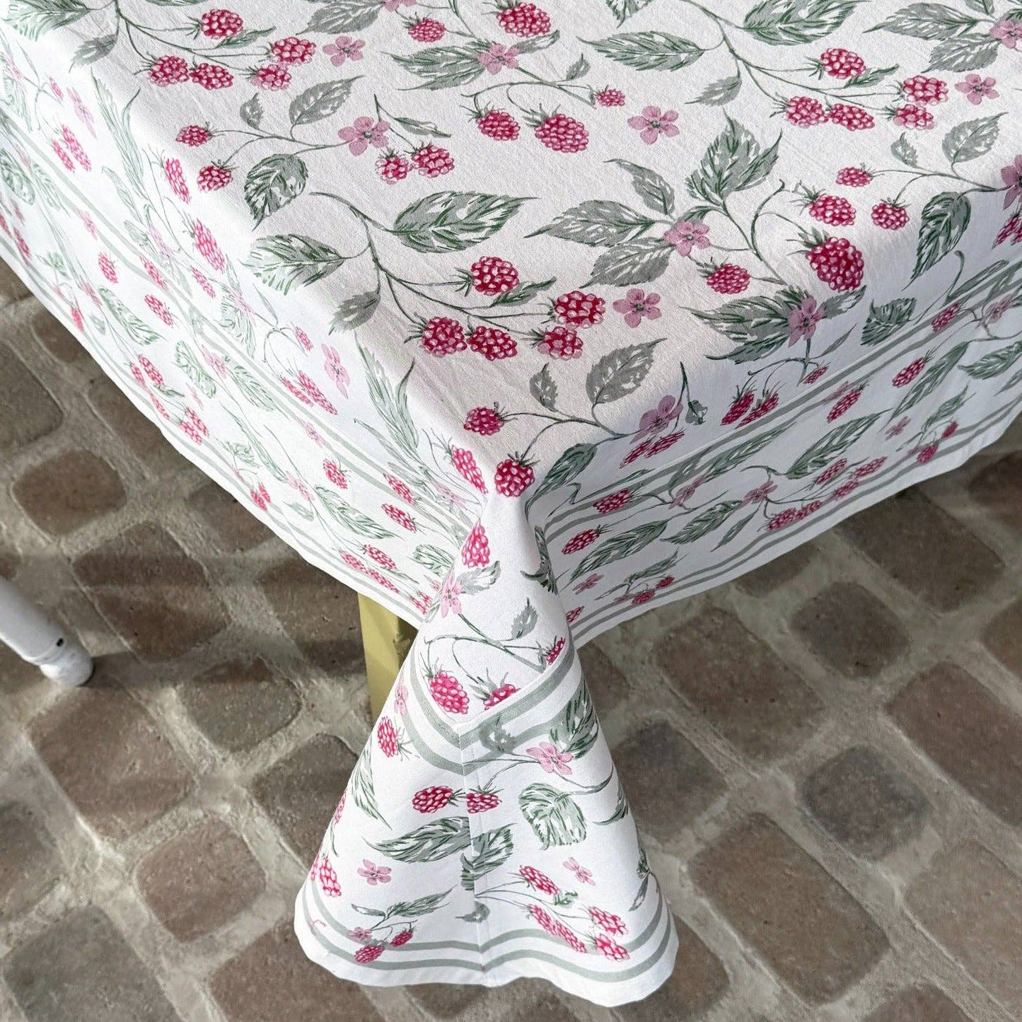 Raspberry Tablecloth