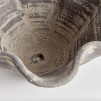 Wakefield Handmade Wiley Pot #6, Gray